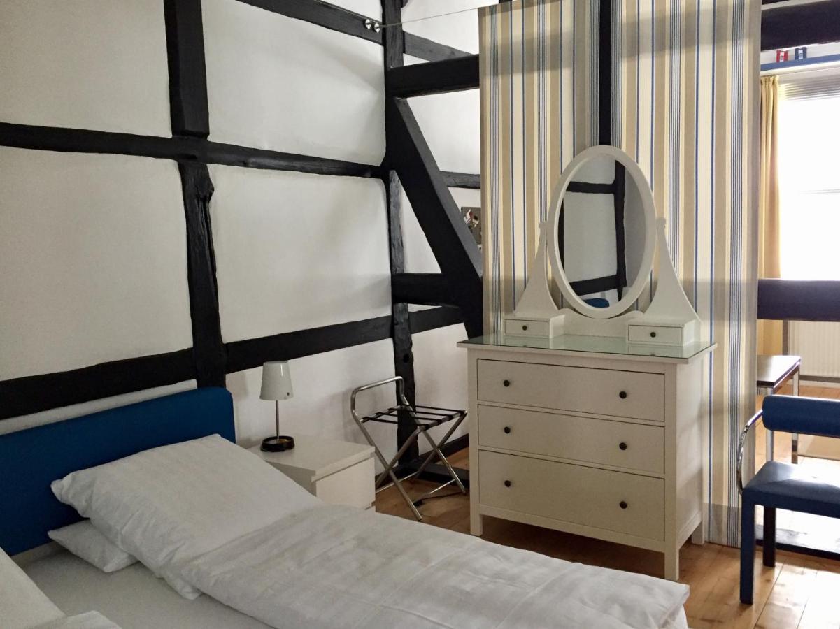 Suite „Friesland“ - Wunderschoenes Apartment In Fachwerkhaus هانوفر المظهر الخارجي الصورة
